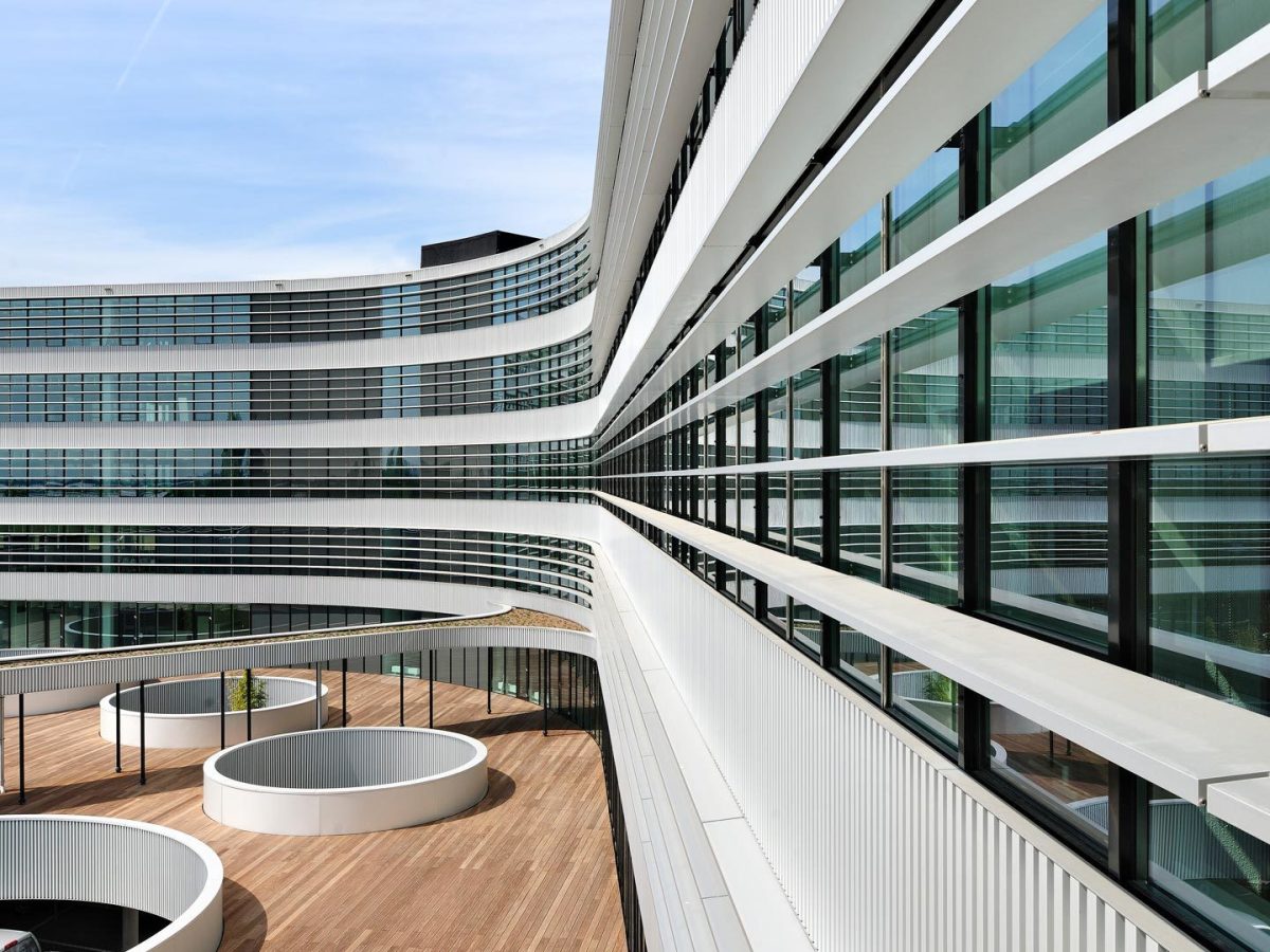 Schiphol Real Estate, technisch vastgoedbeheer